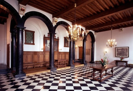 Delft, Stadhuis