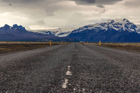 Roadside ring road to Jökulsarlon, south coast, Iceland
