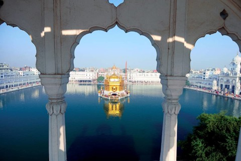 Golden temple, amritsar, punjab, india, asia
