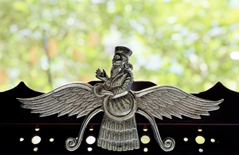 Zoroastrian symbol Parsi Farohar
