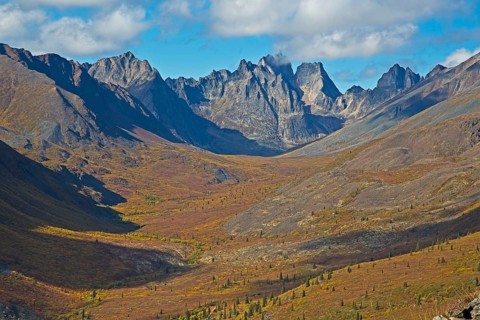 Tombstone territorial park, grizzly lake hike