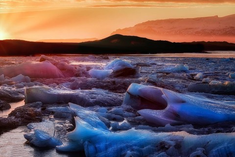 Jokulsarlon glacial river lagoon in southern part of Vatnajokull National Park