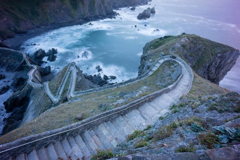 Gaztelugatxe, Sancti Johannis de Castiello (San Juan del Castillo), siglo XI, Vizcaya, Euzkadi,