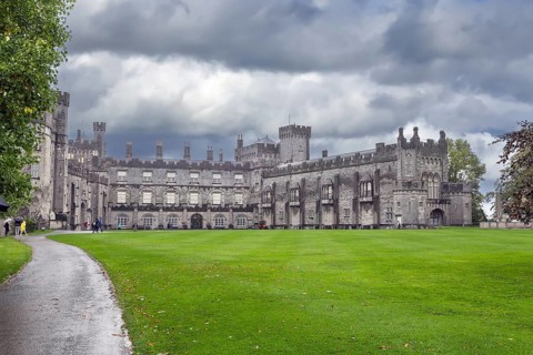 Kilkenny Castle is a castle in Kilkenny, Ireland built in 1195. View from courtyard