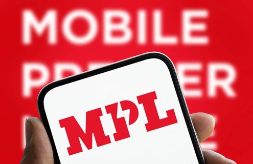 MPL logo is displayed on smartphone. Mobile Premier League is an Indian online gaming platform.