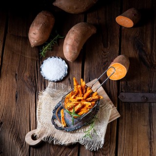 Crispy sweet potato fries from the oven