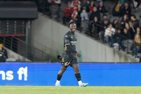 MELBOURNE, AUSTRALIA, MAY 24: Nestory Irankunda of A-League All Stars Men whilst playing against
