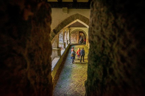 Roncesvalles, Gothic cloister, Royal Collegiate Church of Santa María de Roncesvalles, Santiago's