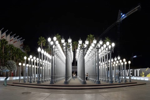 A picture of Urban Light, a public art designed by Chris Burden and unveiled in 2008, next to the