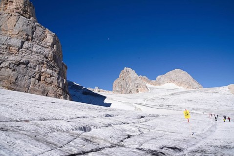 Mountaineering in the Dachstein mountains with glacier ice - Mountain massif Austria