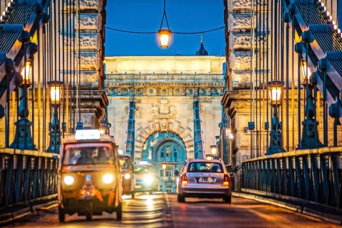 Szechenyi Chain Bridge night view (Budapest, Hungary). Shooting Location: Hungary, Budapest