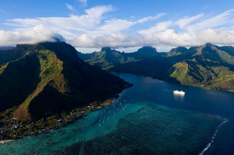 View of Opunohu Bay, Moorea, French Polynesia