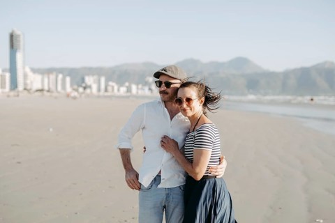 Lovers at the Sandstrad, Cape Town, South Africa