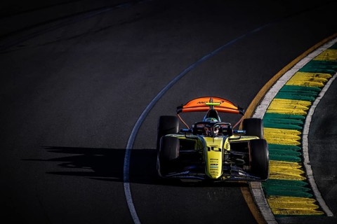 MELBOURNE, AUSTRALIA, MARCH 22: Gabriel Bortoleto of Brazil and Invicta Racing during qualifying at