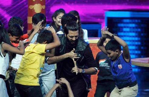 Bollywood actor Riteish Deshmukh during the promotion of film Banjo on the sets of dance reality