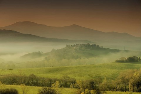 A beautiful tuscan landscape in the early morning light