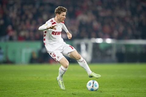 BEAUTIFUL SPORTS/ (DFL/DFB REGULATIONS PROHIBIT ANY USE OF PHOTOGRAPHS AS IMAGE SEQUENCES AND/OR