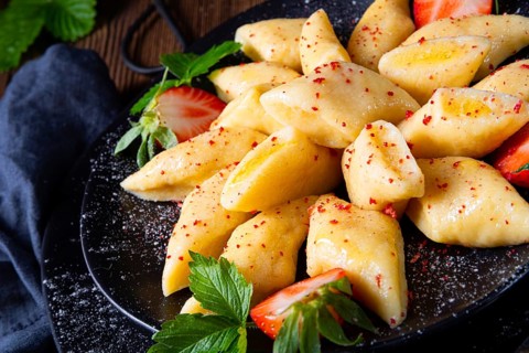 Kopytka Polish potato dumplings with strawberries