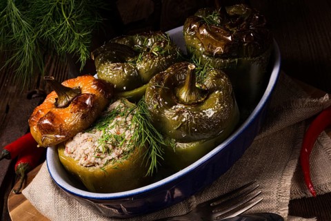 Stuffed peppers with bulgur, courgette and feta cheese