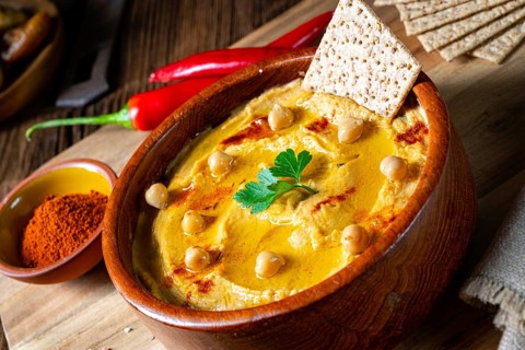 Delicious hummus paste with lemon and chilli