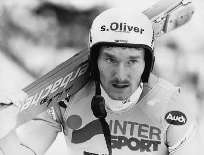World Cup, ski jumping, ski jumper, Andre Kiesewetter (DEU), portrait, on the way to the ski