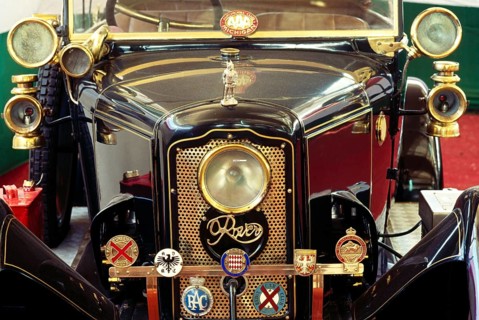Vintage car rover, india