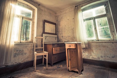 Abandoned places such as factories, farmhouses, shops, houses, facilities and clinics in Germany