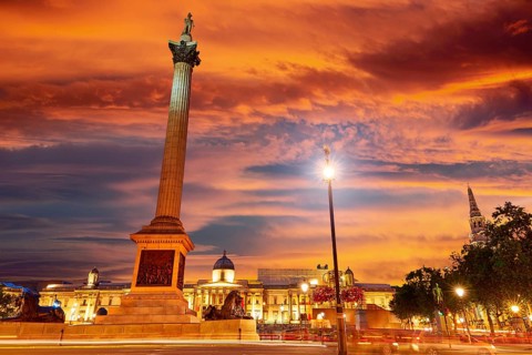 London Trafalgar Square sunset Nelson column in England