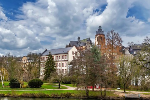 View of Wetzlar old town with cathedral, Germany