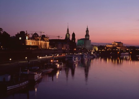 View from the Carola Bridge at dusk