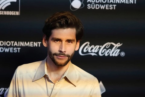 Pop National 2023: Alvaro Soler (laudator: Johanna Klum) at the presentation of the Radio