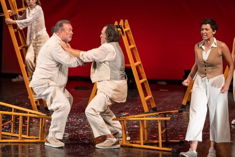 The Great Asylum, Cia. Estudi Zero, on the poetic work of Antonina Canyelles, Teatre Principal de