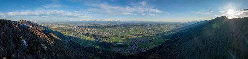 View of Mittelland with Aare loops and snow-covered Alps, Gitziflueh on the left and Hasenmatt on