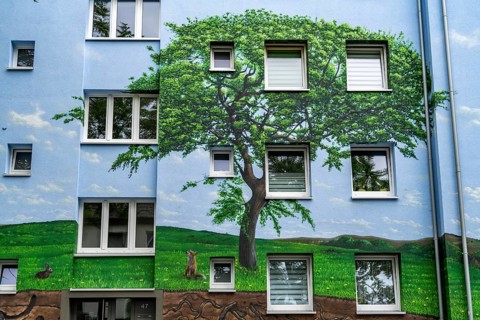 Residential buildings on Feldsieper Straße in Bochum, after an energy-efficient refurbishment, with