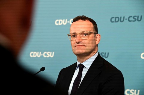 The Chairman of the CDU/CSU parliamentary group, Jens Spahn (CDU), and his deputy Alexander