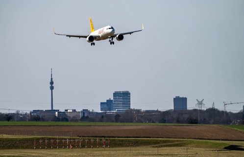 Dortmund Airport, Pegasus Airline, Airbus A320neo, on landing, Turkish low-cost airline, Dortmund