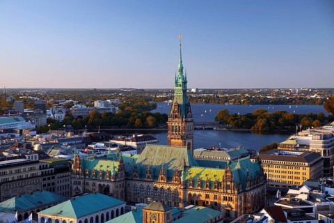 City view from above with the town hall and the Alster, Hamburg, Germany