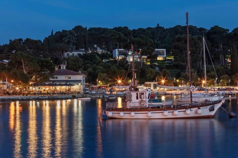 Restaurant at the harbour in the old town, Rovinj, Istria, Croatia