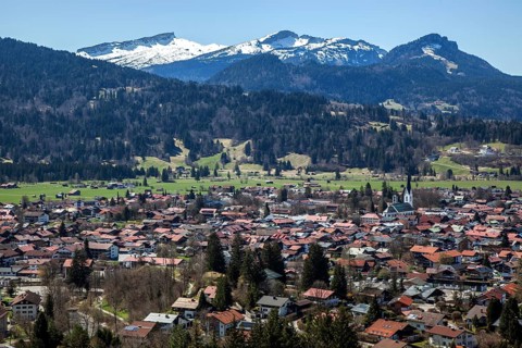 View from Cafe Breitenberg to Oberstdorf, behind mountains of the Allgäu Alps with Hoher Ifen,
