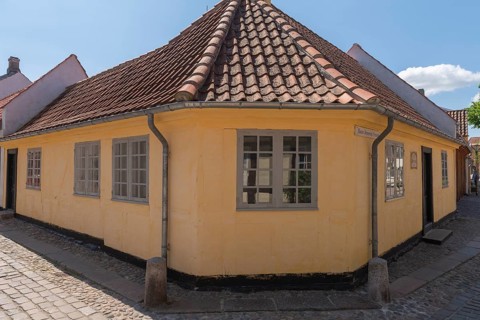 Odense, Old Town, Hans Christian Andersen Hus, probable birthplace of the poet and writer, Fyn,