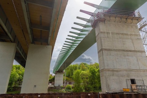 Work to replace the Mulde bridge on the A14 motorway between the Grimma and Mutzschen junctions has