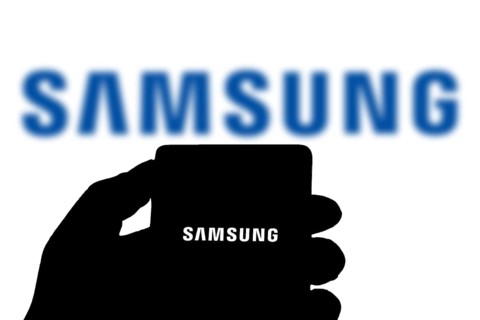 Samsung logo on smartphone screen.