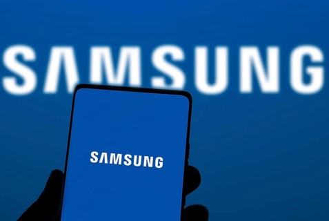 Samsung logo on smartphone screen.
