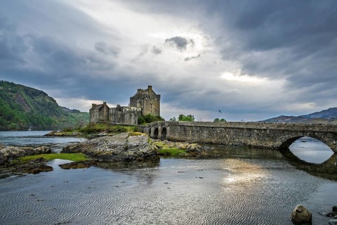 Eilean Donan Castle, Loch Duich, Isle of Skye, Highlands, Scotland, UK