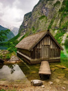 Boathouse at the Obersee near Königssee in the Berchtesgaden National Park, Schönau am Königssee,