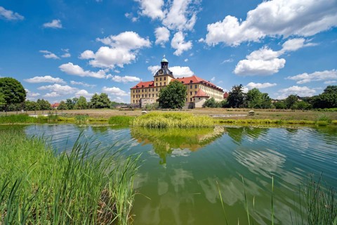 Johannisteich, castle park, Museum Zeitzer Schloss Moritzburg, early baroque style, water