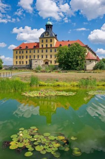 Johannisteich, castle park, Museum Zeitzer Schloss Moritzburg, early baroque style, water