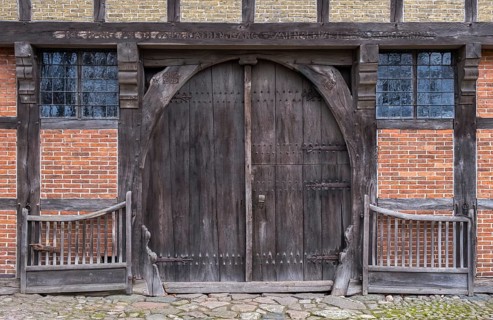 Barn door in an Ammerland farmhouse, Bad Zwischenahn Open-Air Museum, Ammerland, Lower Saxony,