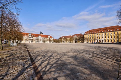 State parliament, hotel, Motel One, Ministry of Justice, row of houses, historic building, baroque