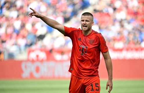 Eric Dier FC Bayern Munich FCB (15) Gesture Gesture PreZero Arena, Sinsheim, Baden-Württemberg,